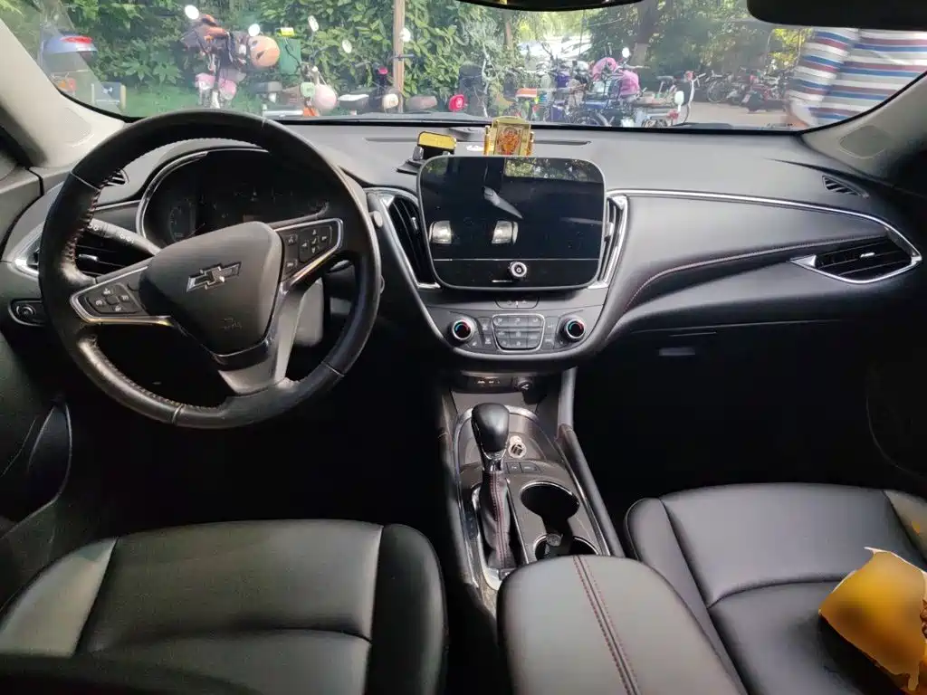 Chevrolet Malibu XL — миниатюра 10