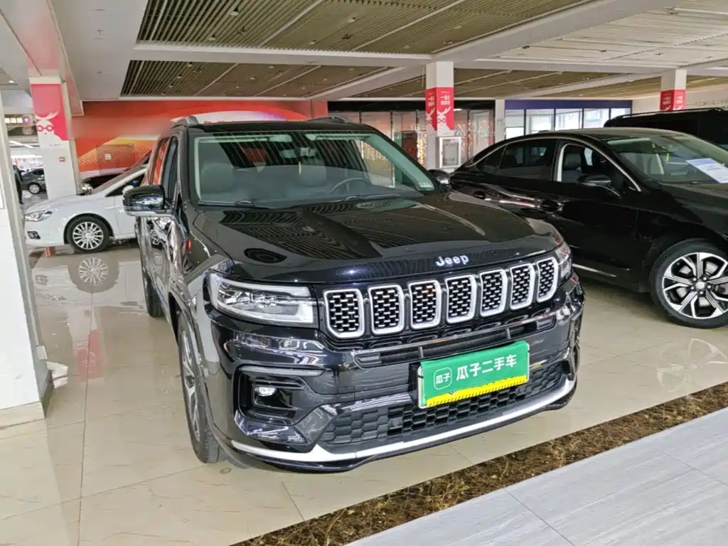 Jeep Grand Commander PHEV — миниатюра 4