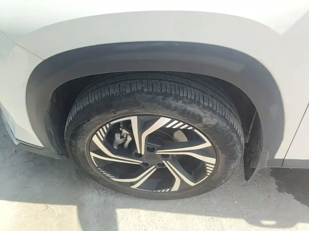 Geely Boyue — миниатюра 23