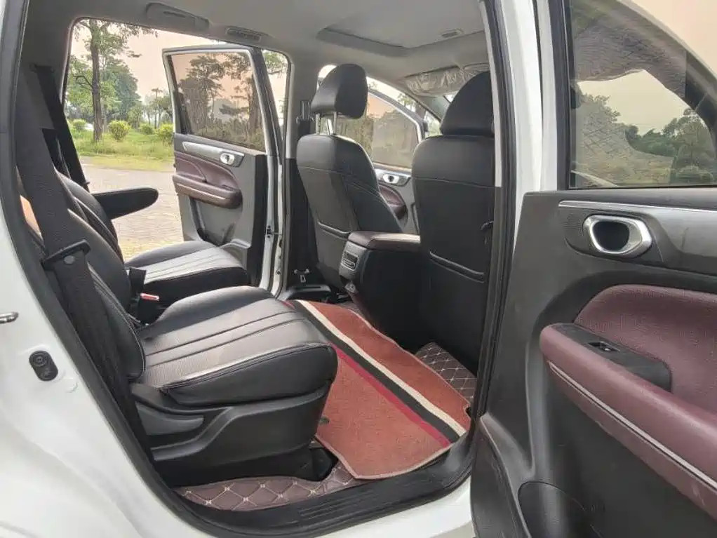 GAC Motor Trumpchi M6 — миниатюра 7
