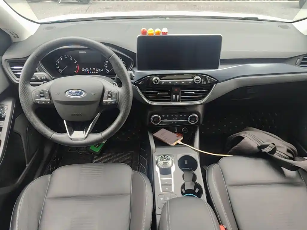 Ford Focus Active — миниатюра 10
