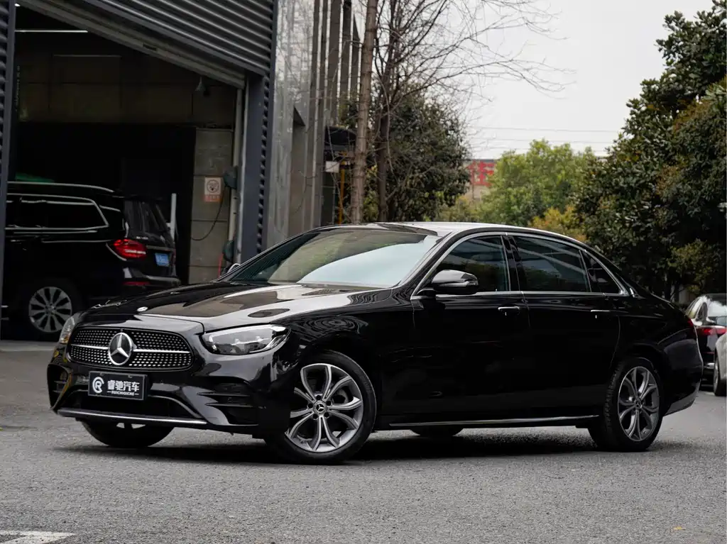 Mercedes-Benz E-Class 2023