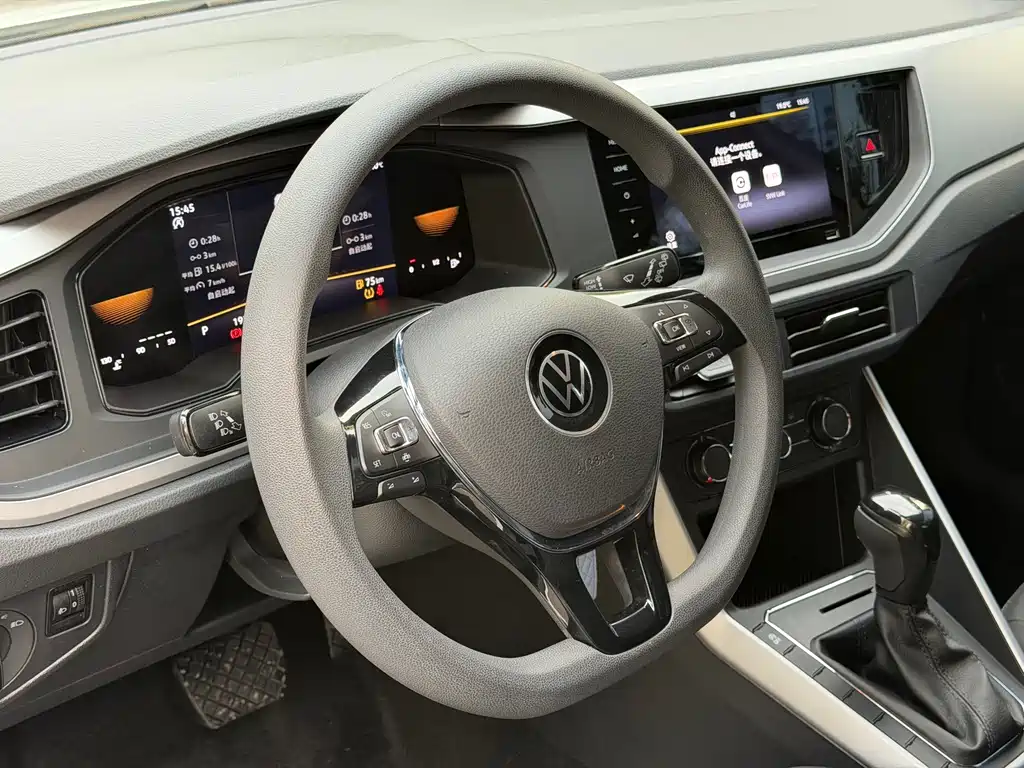 Volkswagen Polo — миниатюра 8