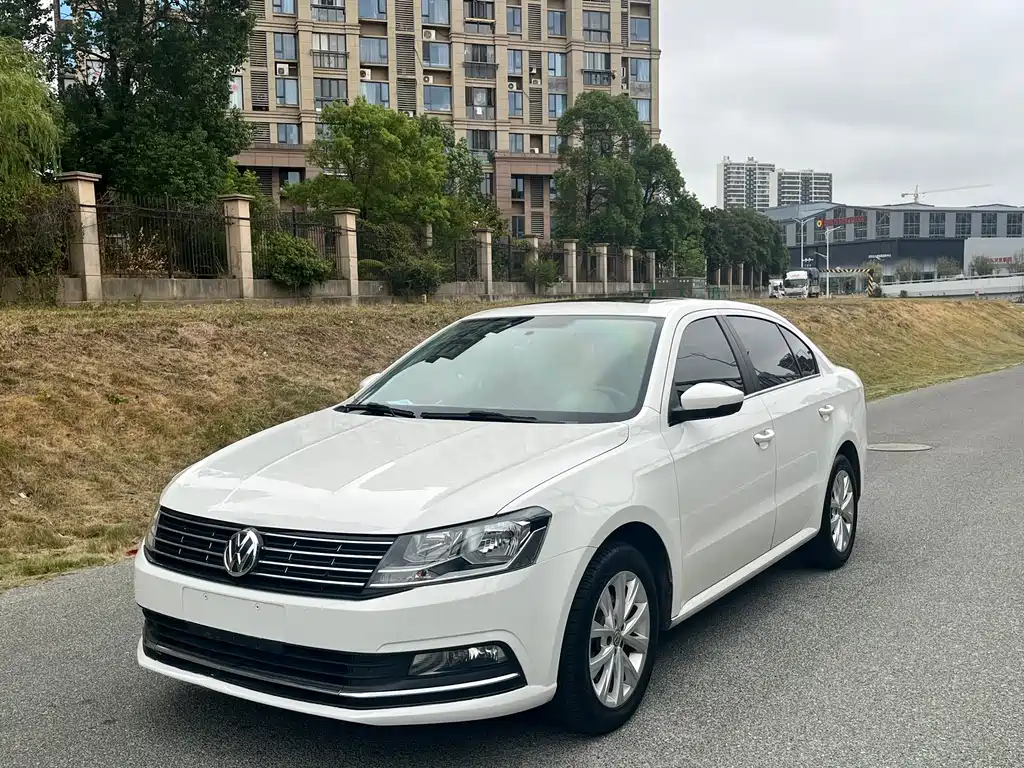 Volkswagen Lavida 2016