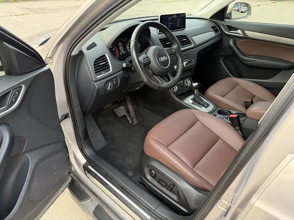 Audi Q3 2015 35 TFSI