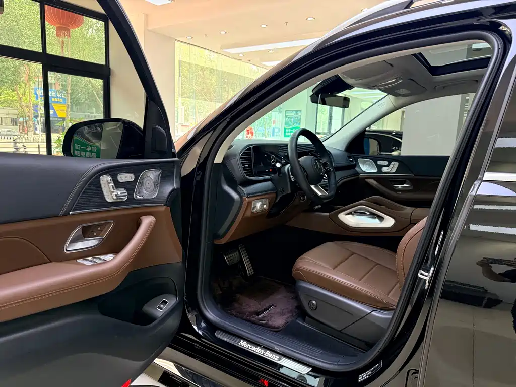 Mercedes-Benz GLS 2025 GLS 450 4MATIC Fashion