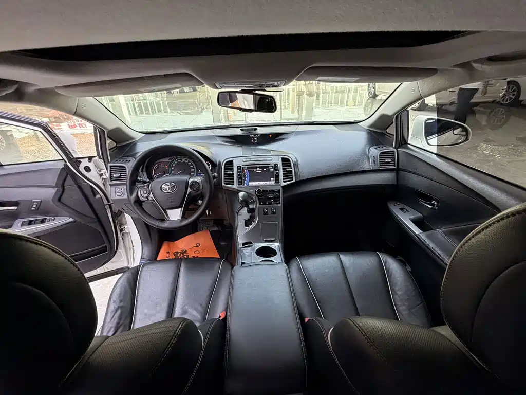 Toyota Venza (Import) — миниатюра 12