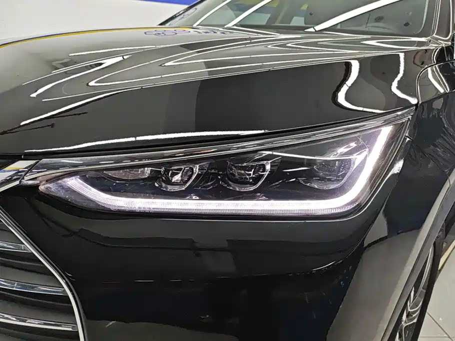 BYD Tang — миниатюра 5