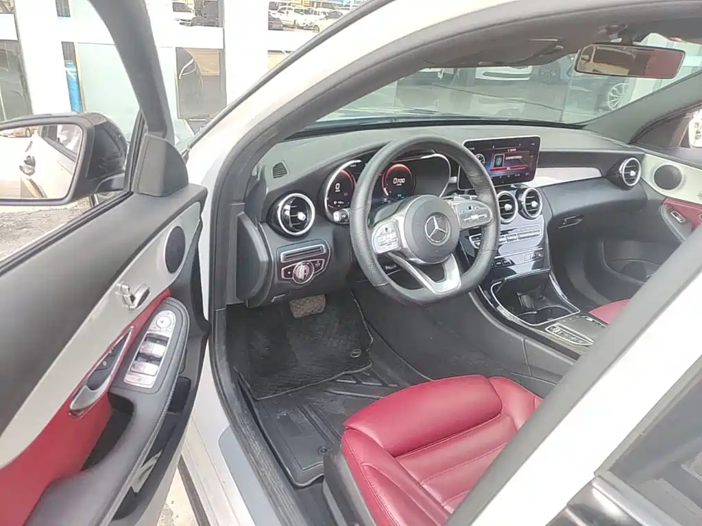 Mercedes-Benz C-Class — миниатюра 16
