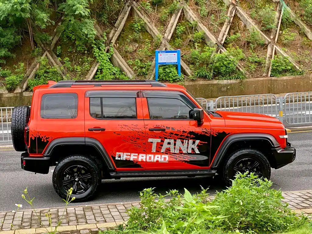 Tank Tank 300 — миниатюра 4
