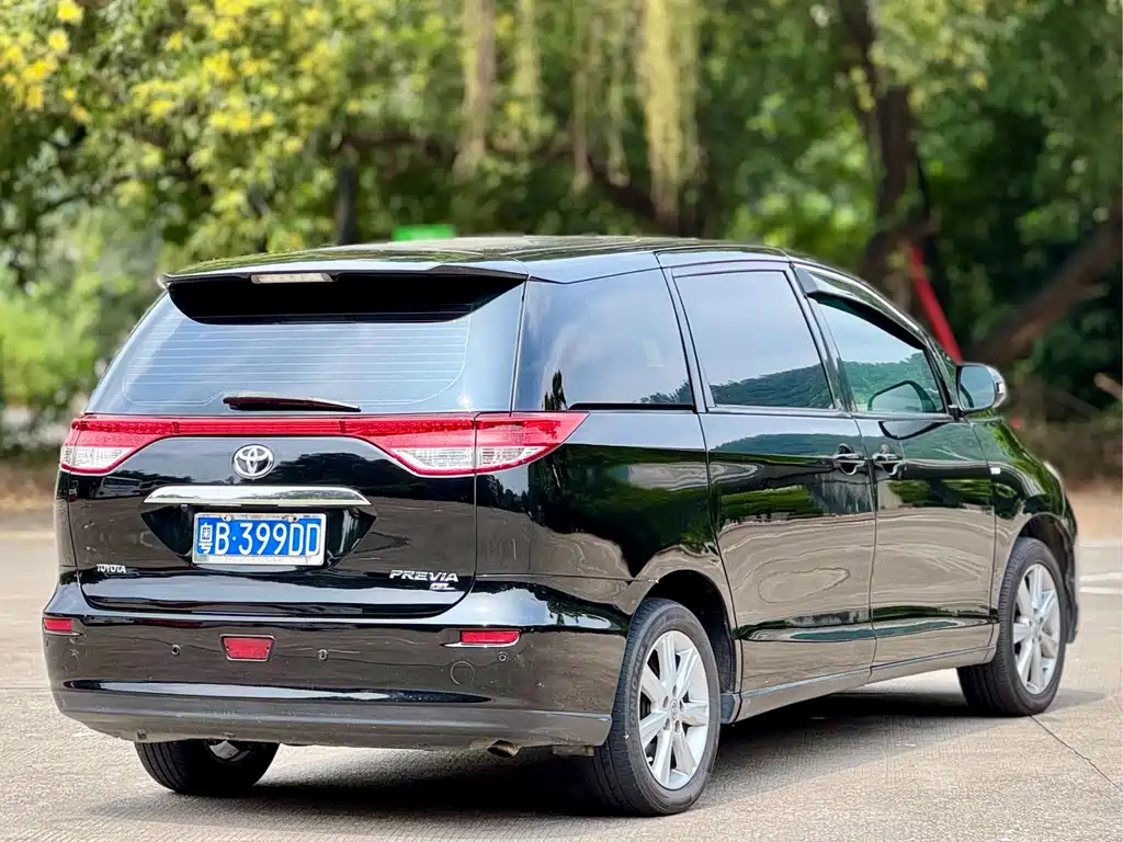 Toyota Previa — миниатюра 22