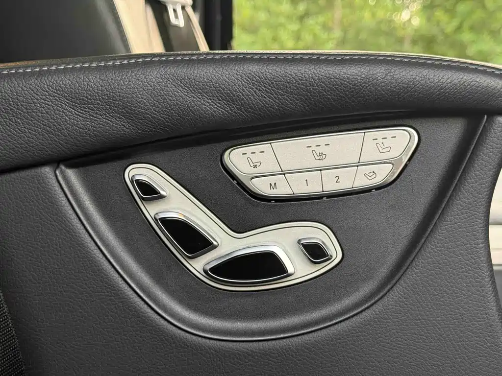 Mercedes-Benz V-Class V 2017 V 260 L Luxury Long Wheelbase