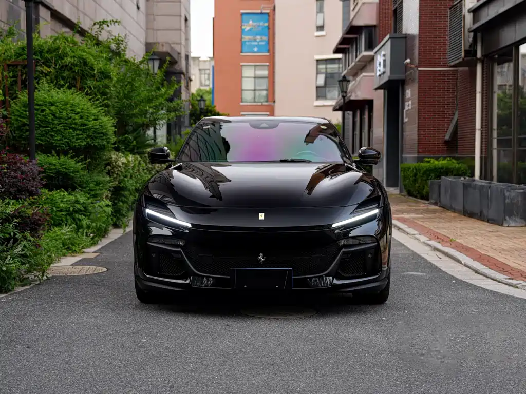 Ferrari Purosangue 2023 6.5L V12