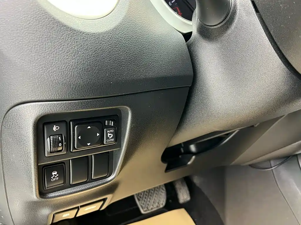 Infiniti ESQ — миниатюра 31