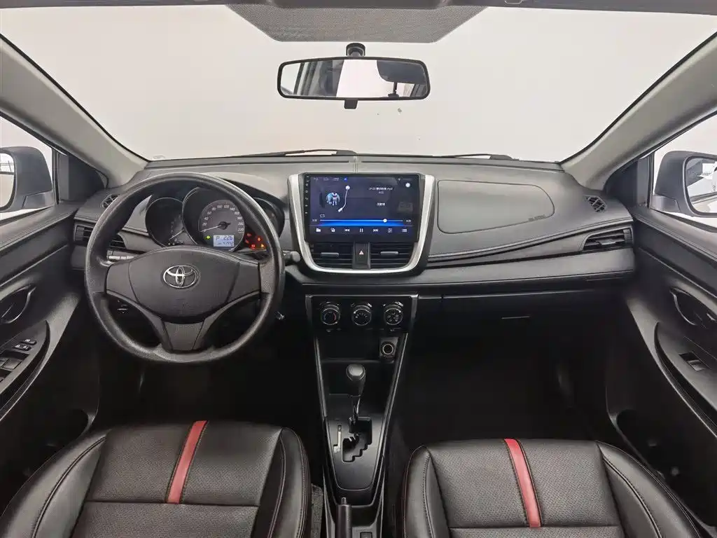 TOYOTA YARIS L ZHIXUAN