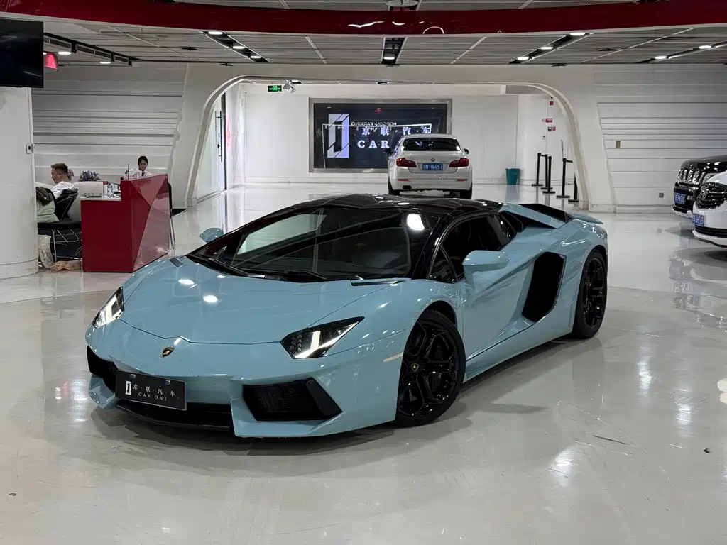 Lamborghini Aventador — миниатюра 15