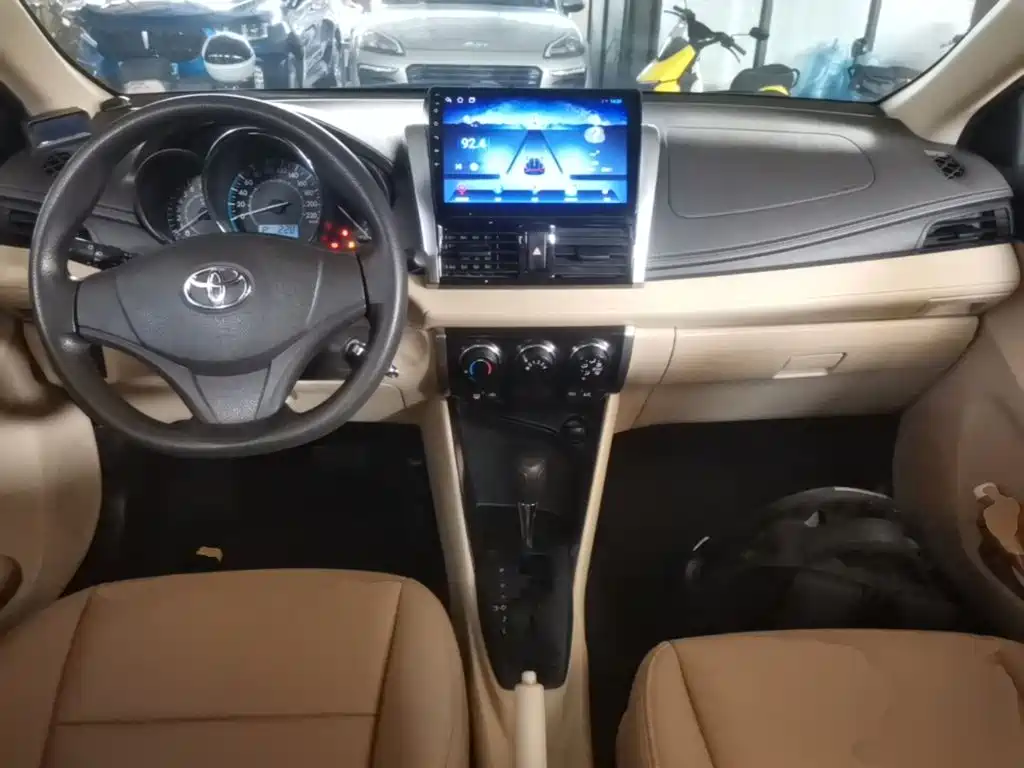 Toyota Vios — миниатюра 10