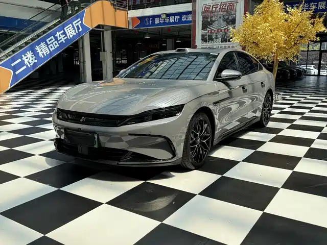 2025 BYD Han