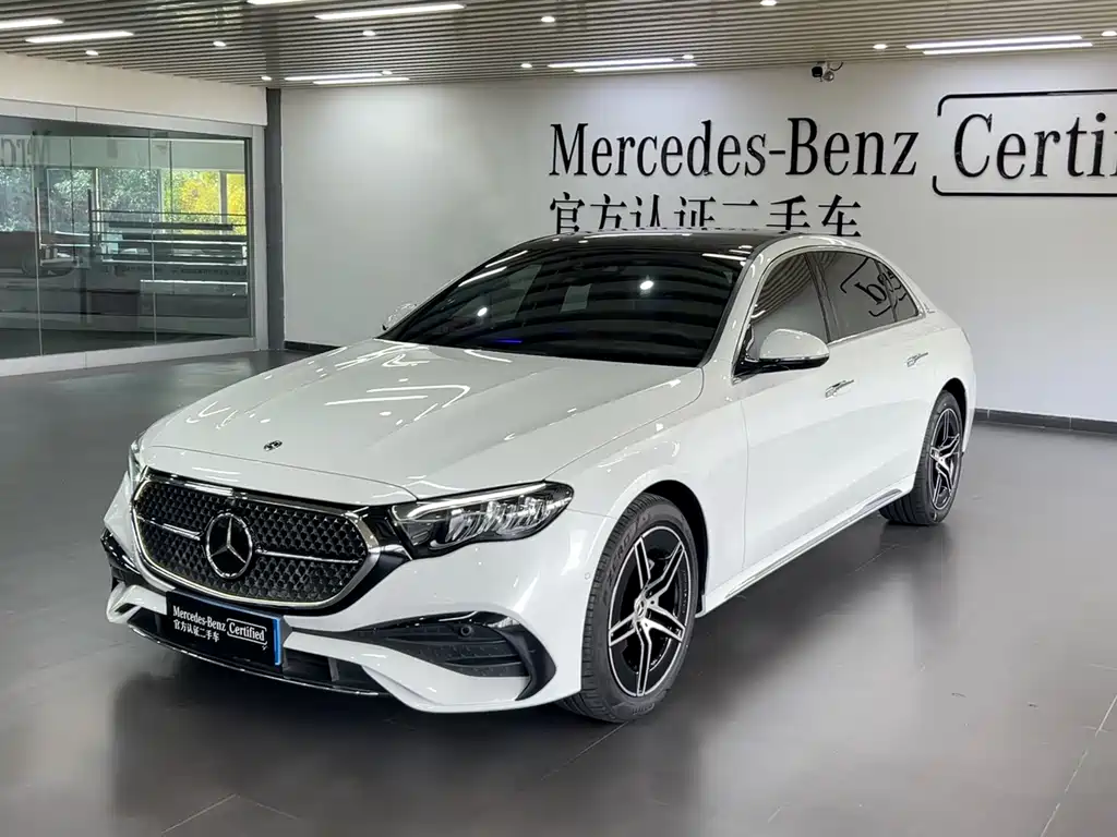 Mercedes-Benz E-Class — миниатюра 5