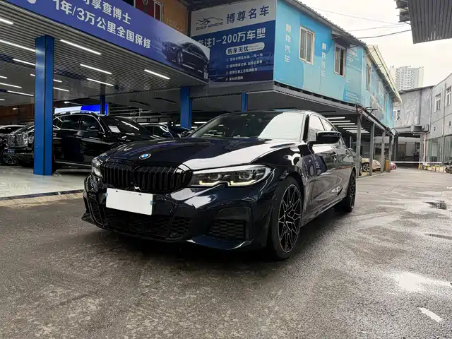 BMW 3 SERIES