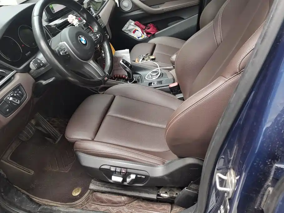 BMW X1 2022 sDrive25Li Lead