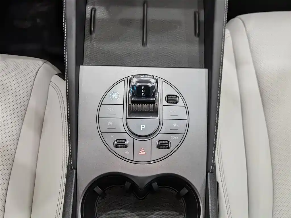 BYD SEAL 06 NEW ENERGY