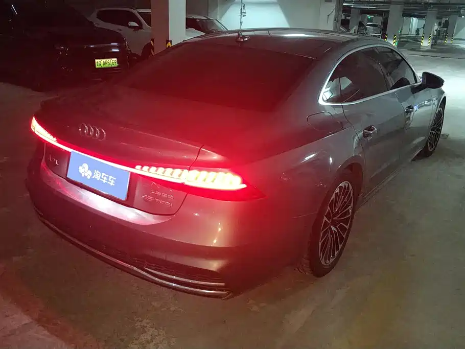 Audi A7L 2022 45 TFSI S-line