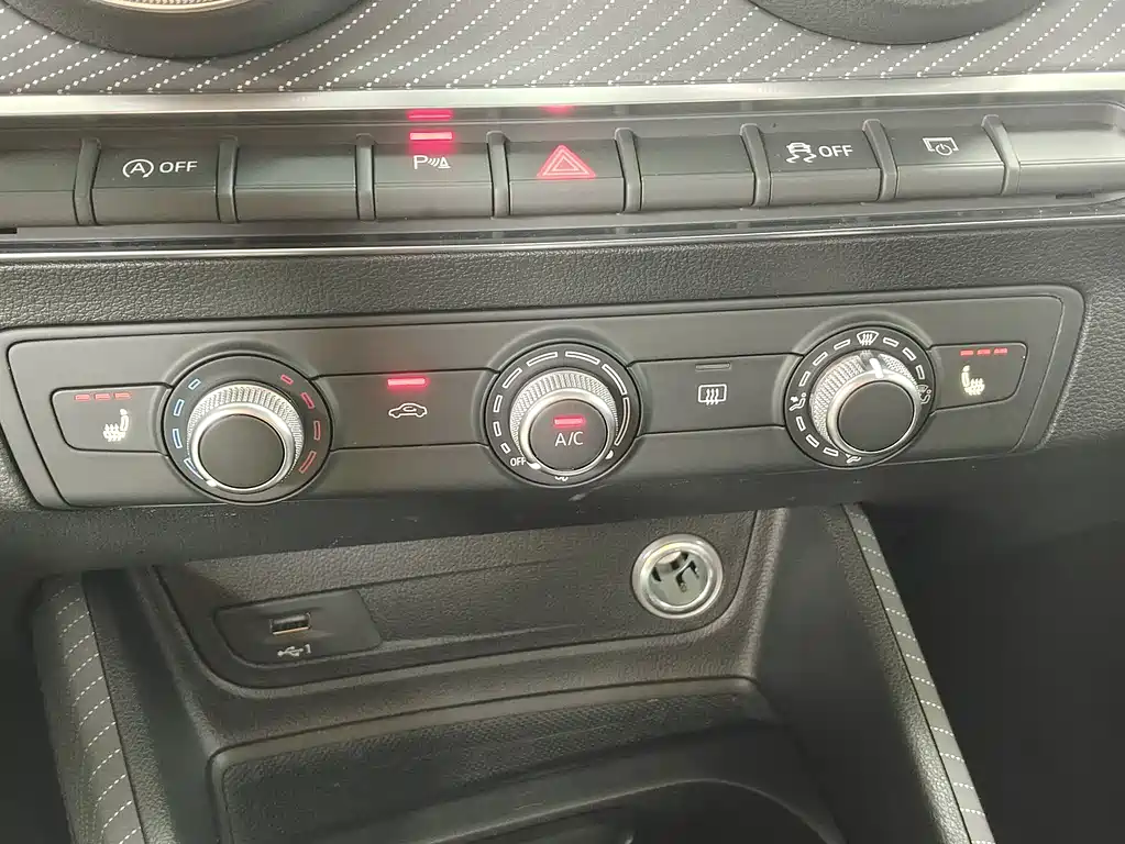 Audi Q2L 35 TFSI Progressive Dynamic Type, фото 11