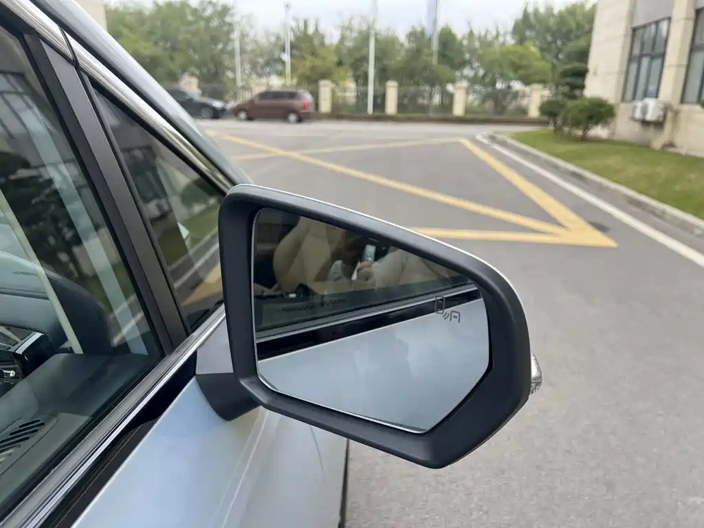 GAC TRUMPCHI E8 NEW ENERGY