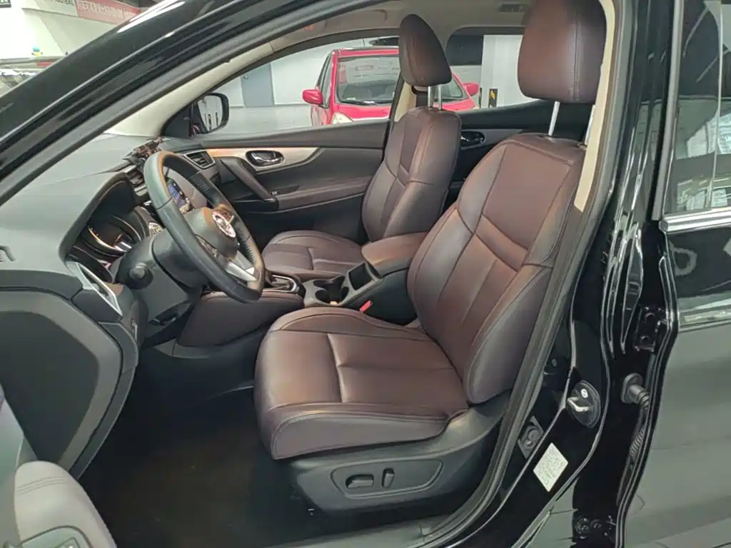Nissan Qashqai — миниатюра 15