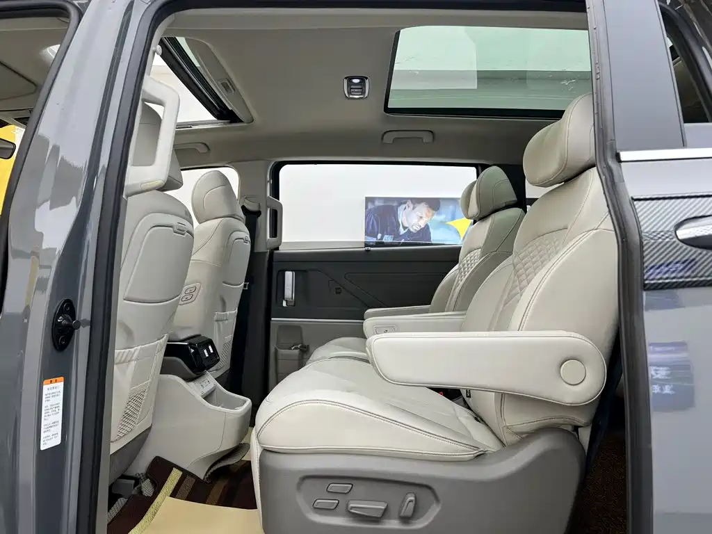 Hyundai Custo — миниатюра 20