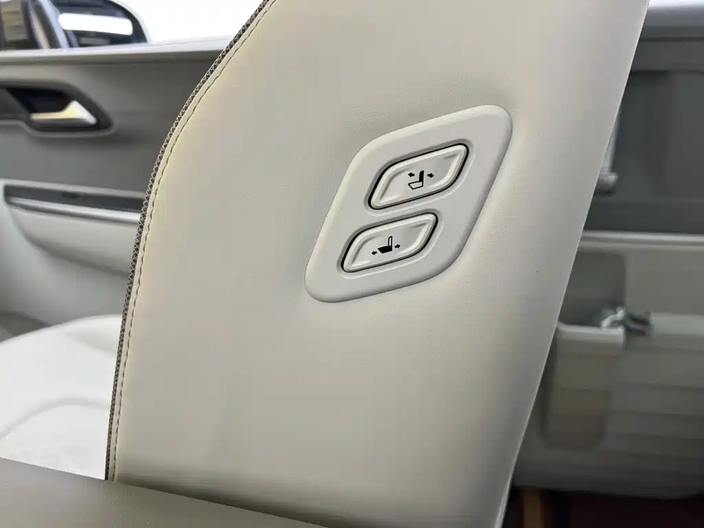 Hyundai Custo — миниатюра 37