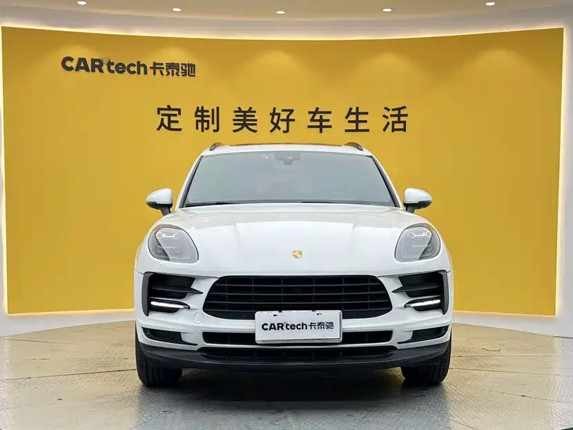 Porsche Macan — миниатюра 3