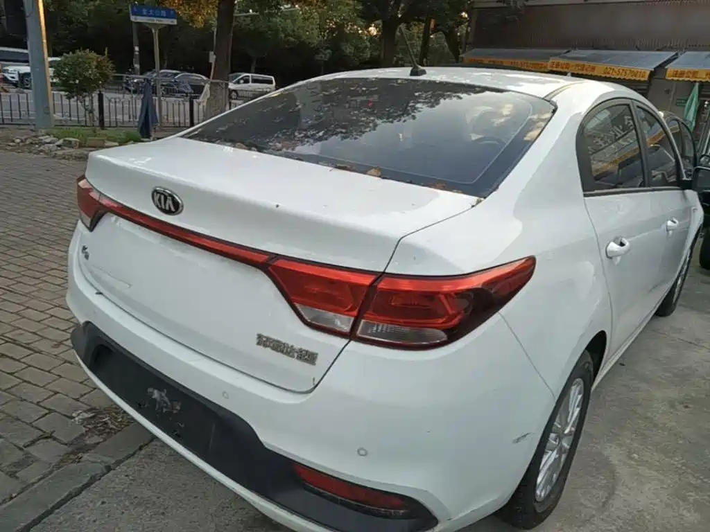 Kia K2 — миниатюра 7