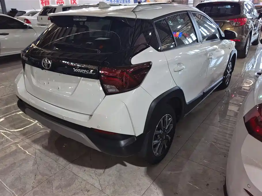 TOYOTA YARIS L ZHIXUAN