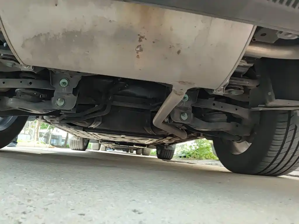 BYD Tang New Energy — миниатюра 25
