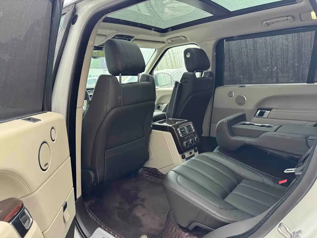Land Rover Range Rover 2017 3.0 SC V6 Vogue Long Wheelbase