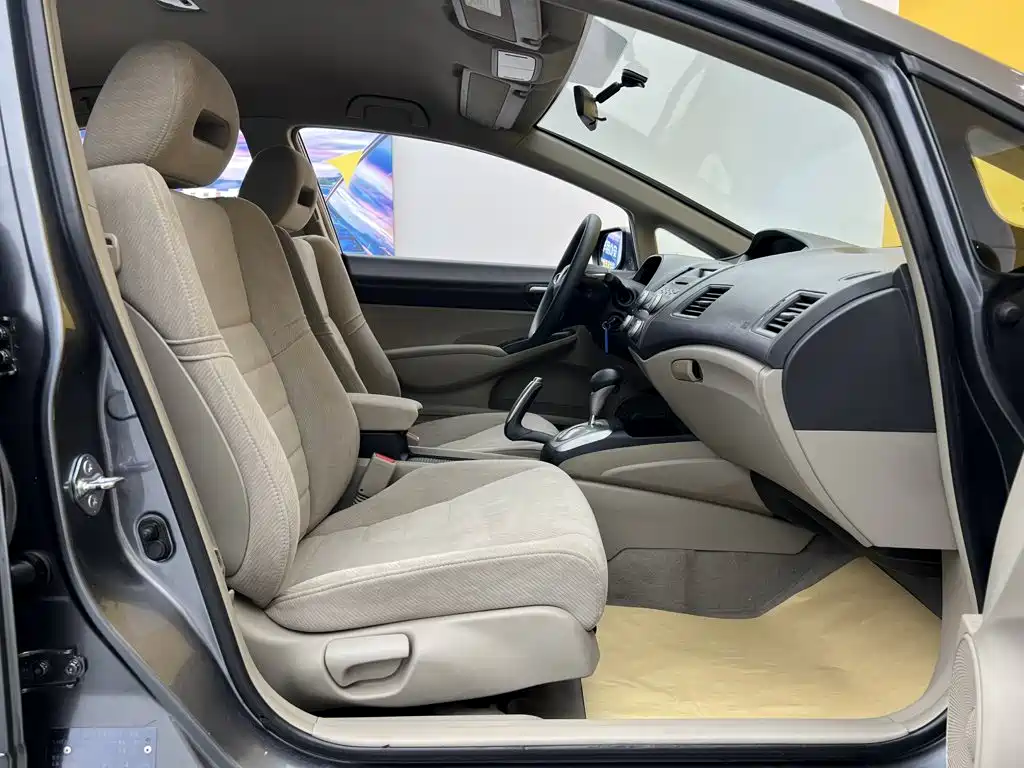 Honda Civic — миниатюра 19