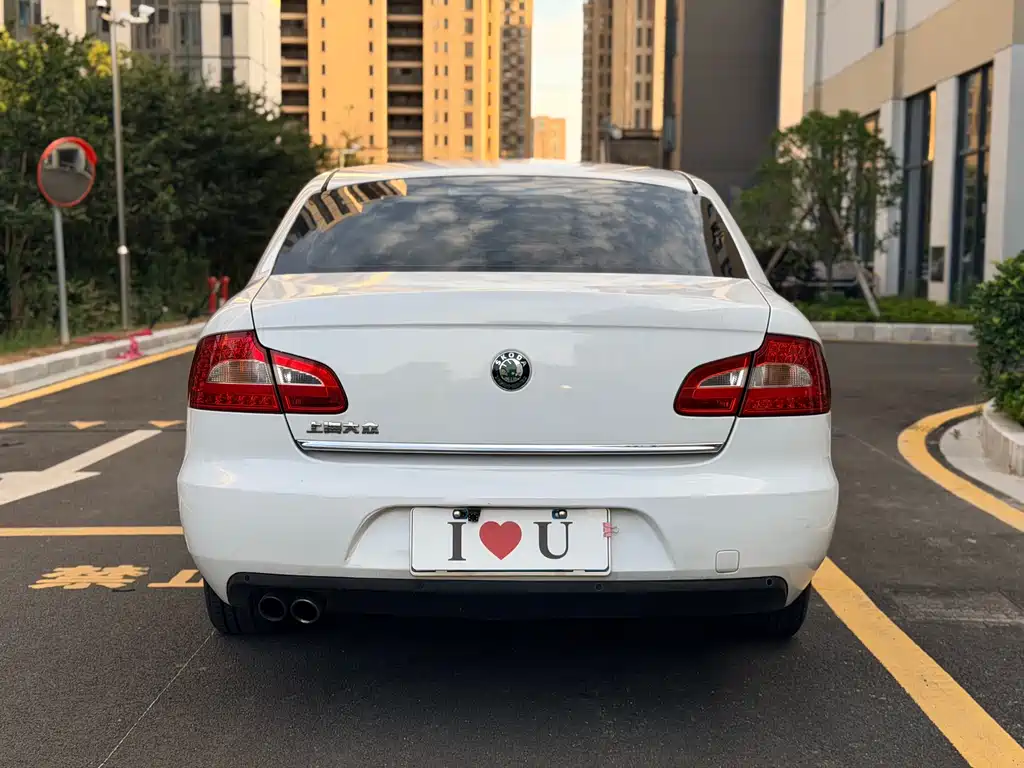 Skoda Superb 2012 1.4TSI DSG