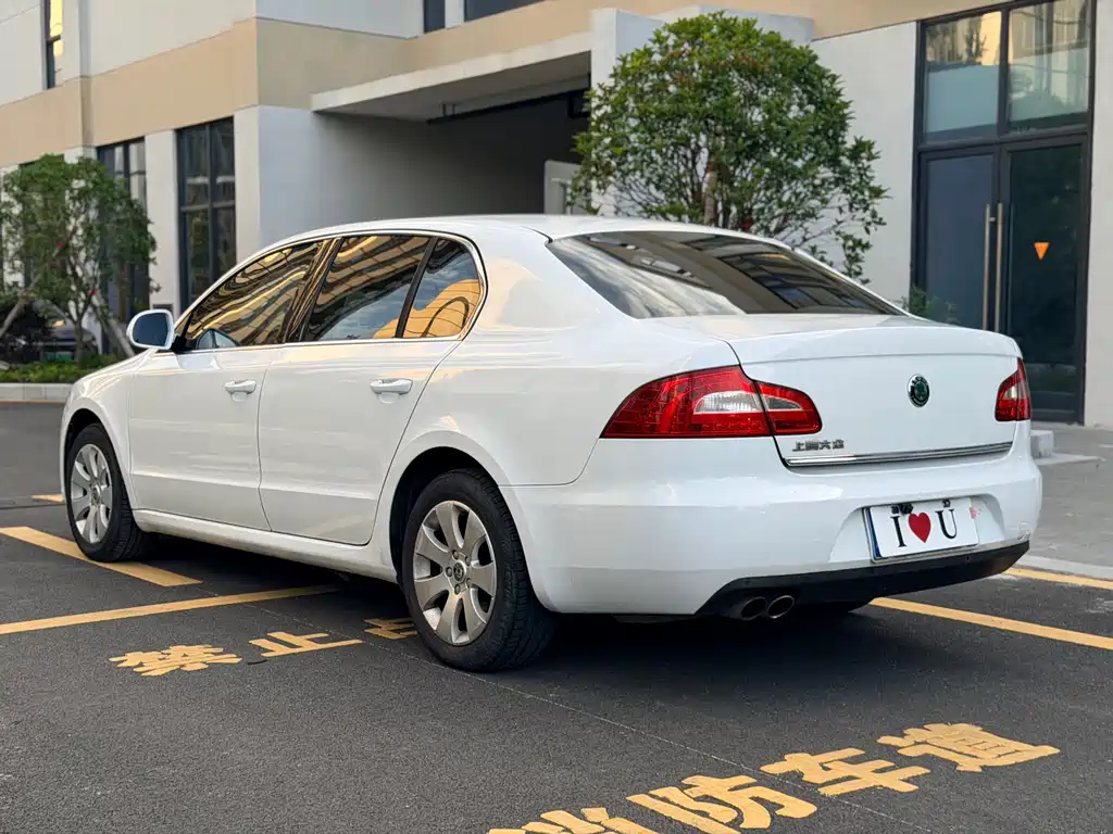 Skoda Superb 2012 1.4TSI DSG