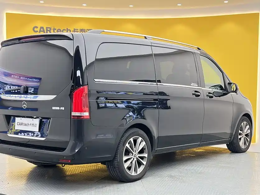 Mercedes-Benz V-Class — миниатюра 4