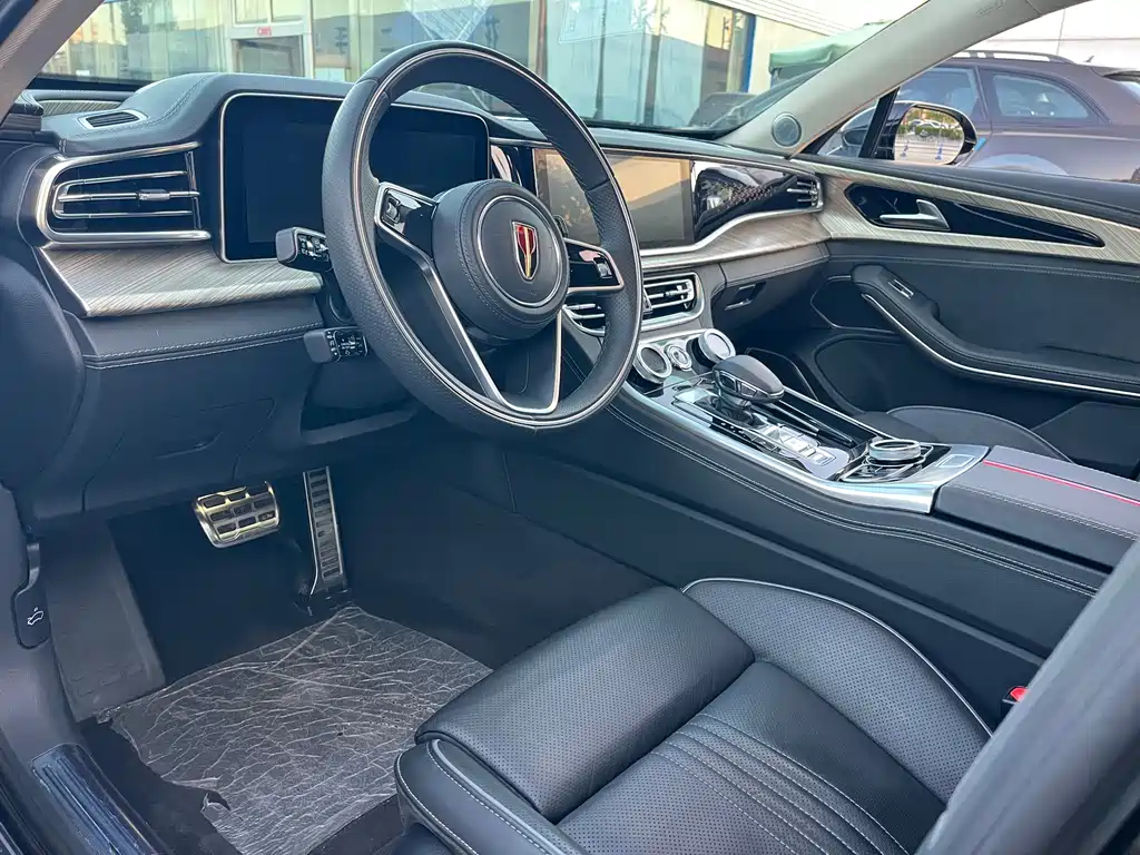 RED FLAG HONGQI H9
