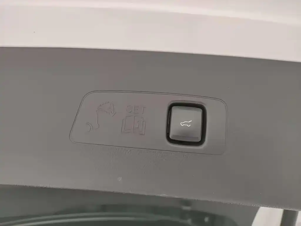 LINCOLN ADVENTURER NEW ENERGY