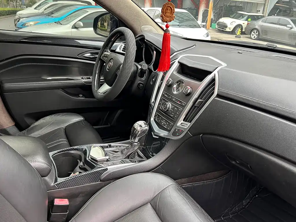 Cadillac SRX 3.0L Luxury Type, фото 16
