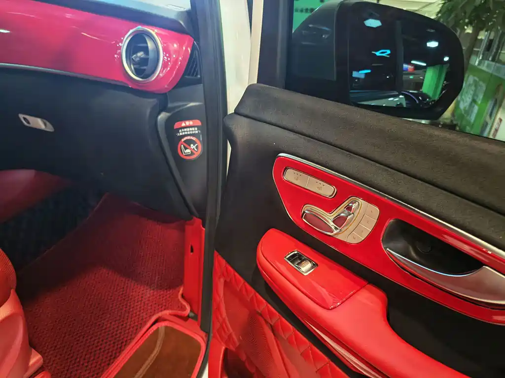 Mercedes-Benz V-Class — миниатюра 11