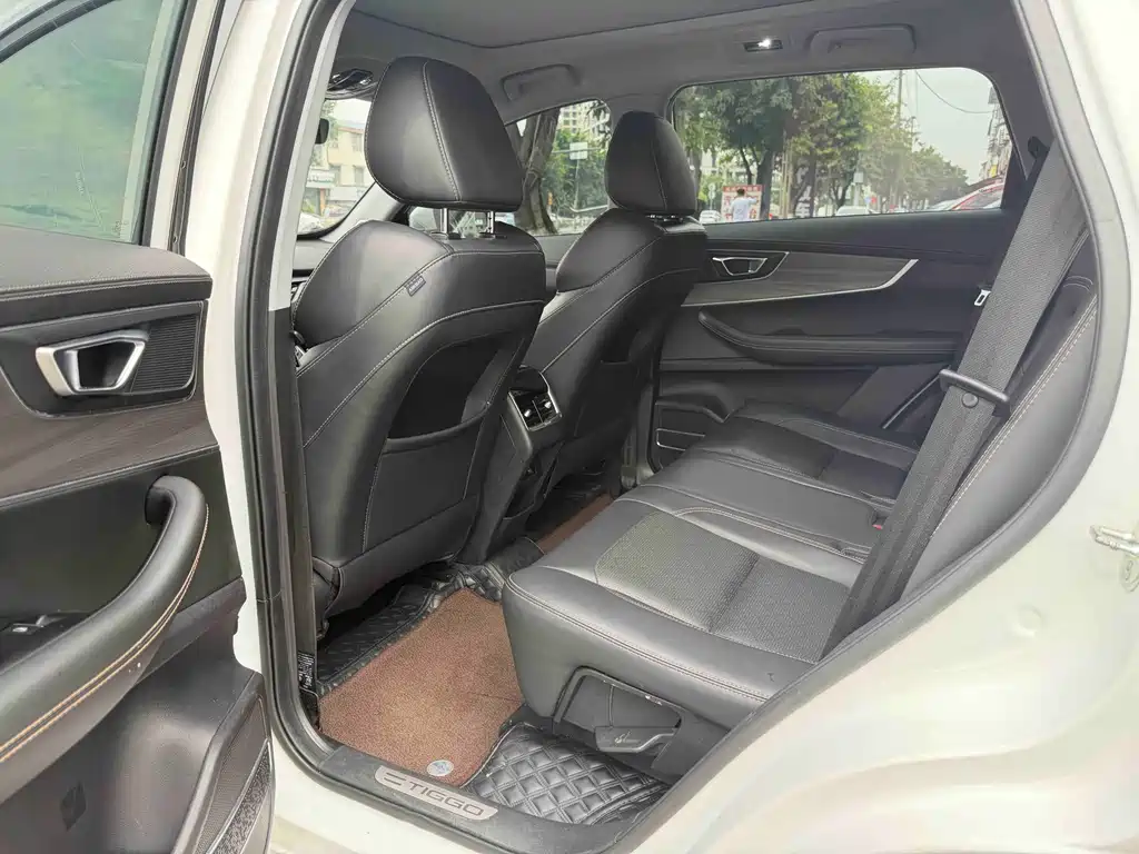 Chery Tiggo 8 — миниатюра 5