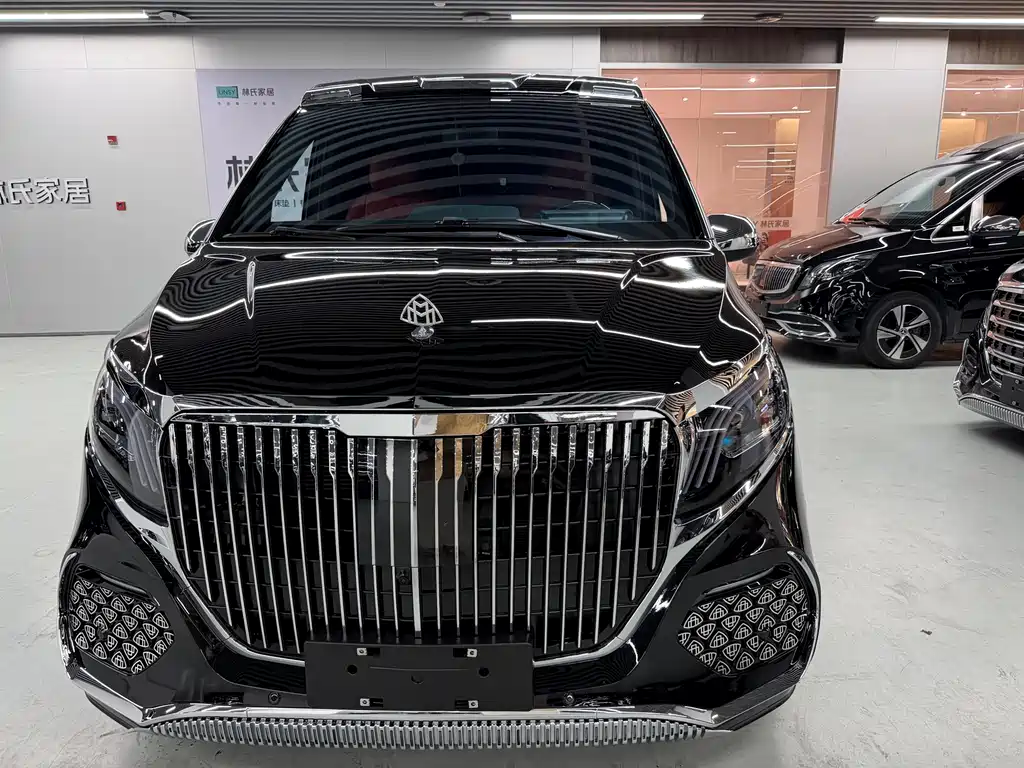 Mercedes-Benz Vito 2021 2.0T 7 мест