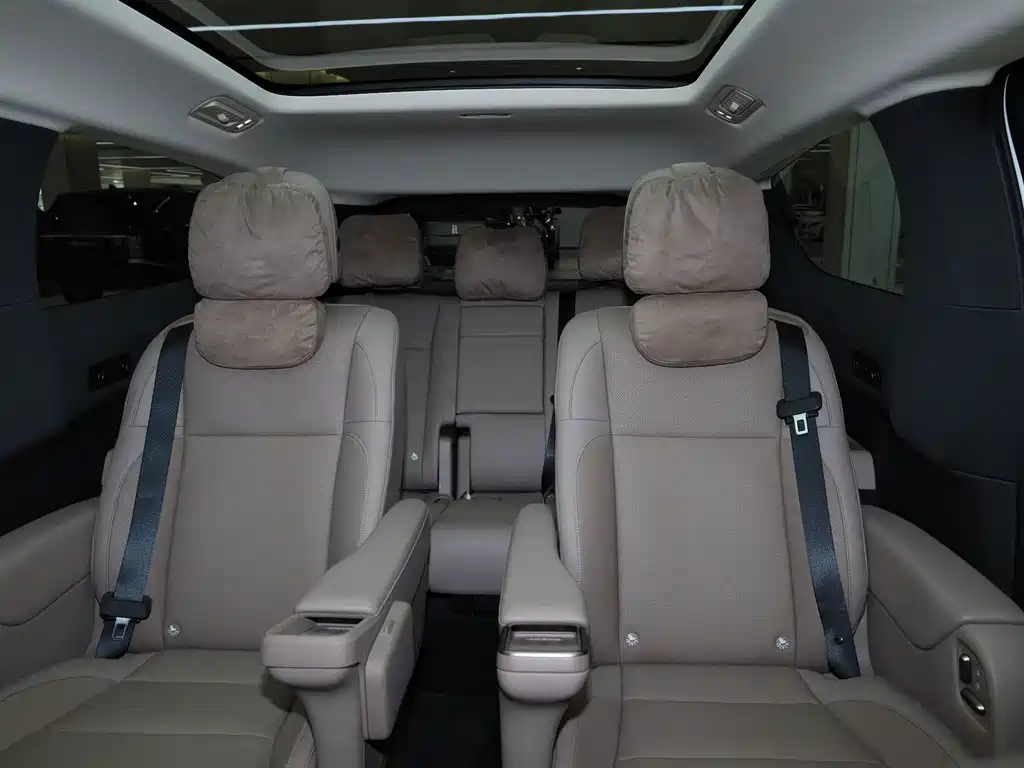 Li Auto Li MEGA — миниатюра 13