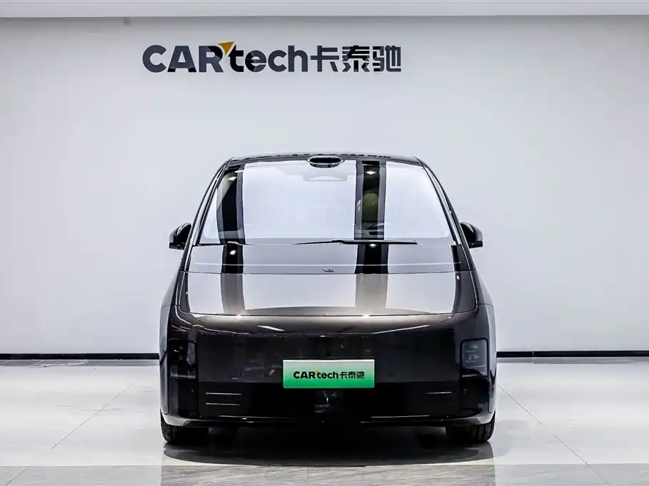 Li Auto Li MEGA 2025