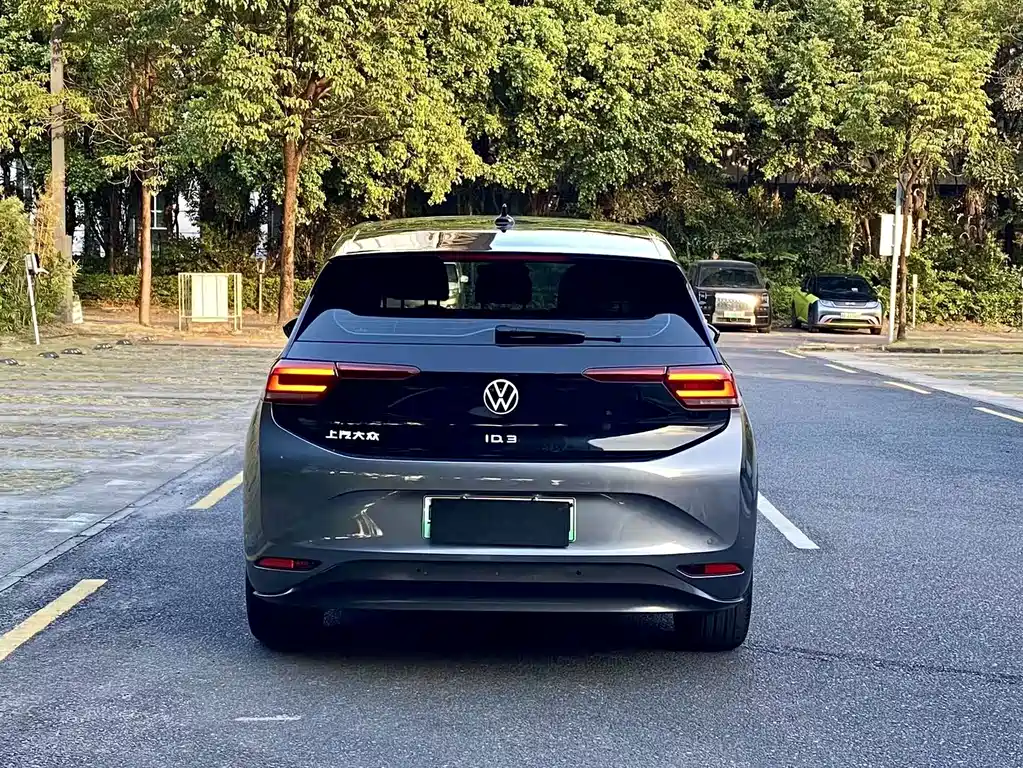 Volkswagen ID.3 — миниатюра 13